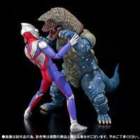 ULTRA-ACT �S���U
